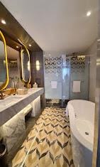 taj amer hotel washroom marble