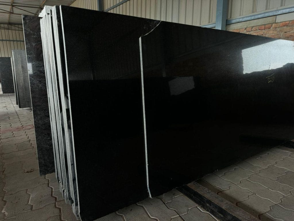 ABSOLUTE BALCK GRANITE 